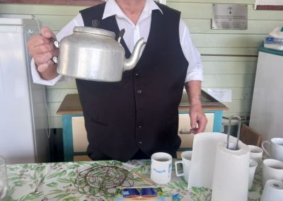 family volunteering museum