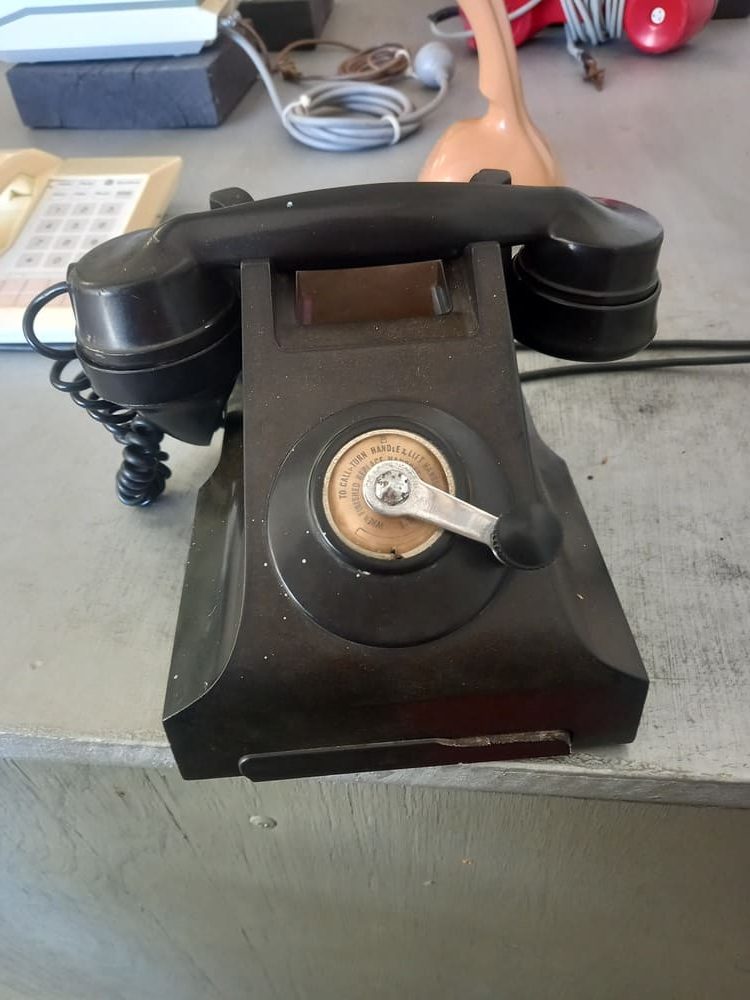 museum telephone